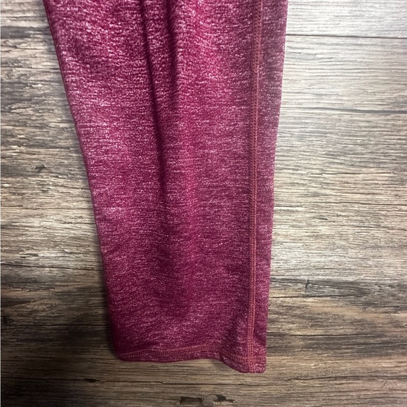 Athleta Red Capri Leggings Streamlined Performance Fit - Picture 11 of 11